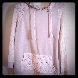 NNJ Sz L Grey lace hoodie